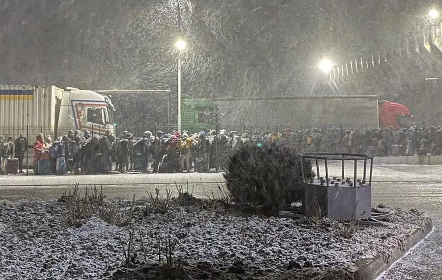 Ucraina: A trecut a patra noapte de război. Cât mai e până la prima noapte de pace? – foto 7