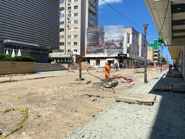 Vara, pe Ștefan cel Mare, șantierul e în floare  – foto 3