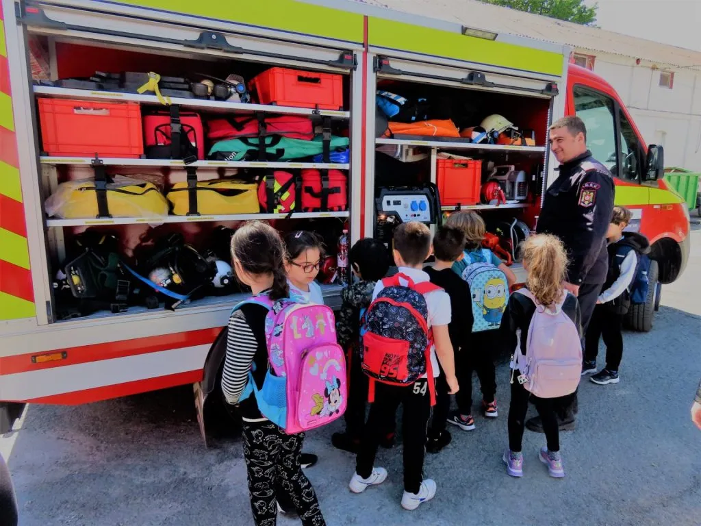 Mobilizare, cu mic, cu mare, la ISU Constanța – foto 2