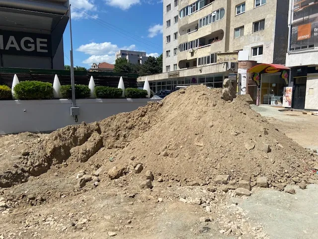 Vara, pe Ștefan cel Mare, șantierul e în floare  – foto 4