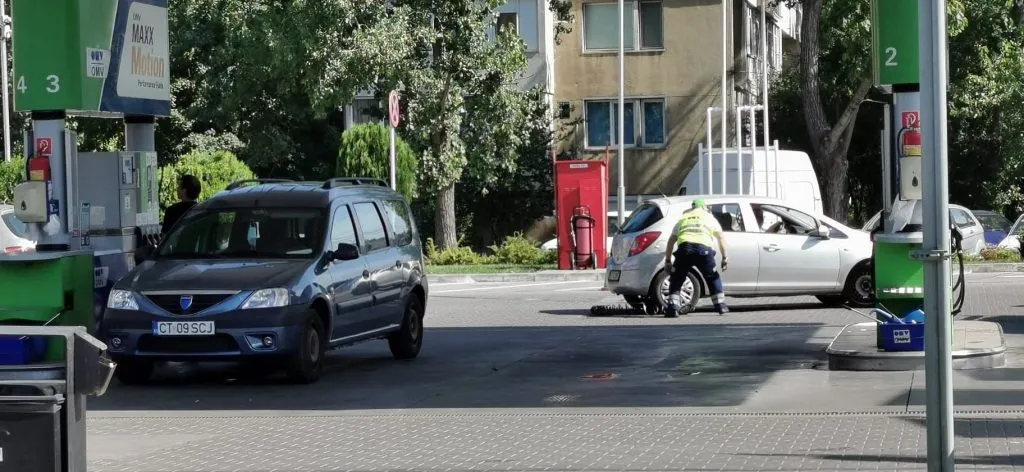 EXCLUSIV: Iată ce a pățit o bunicuță, într-o benzinărie constănțeană! – foto 3