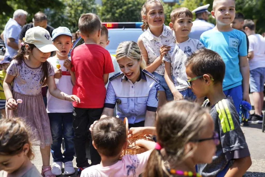 Ziua copilului, sărbătorită alături de polițiștii constănțeni – foto 2