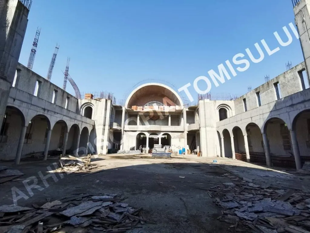 Purtătorul de cuvânt al Arhiepiscopiei Tomisului: „Cuplul Ovanesian-Chițac folosește legea pentru a pune bețe în roatele bisericilor” – foto 2