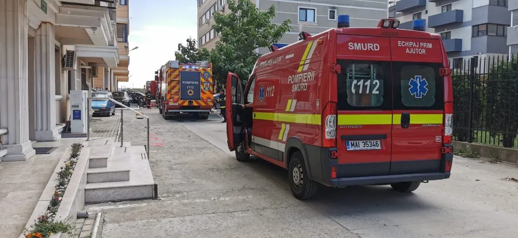 Incendiu într-un apartament din cartierul Tomis Plus – foto 4