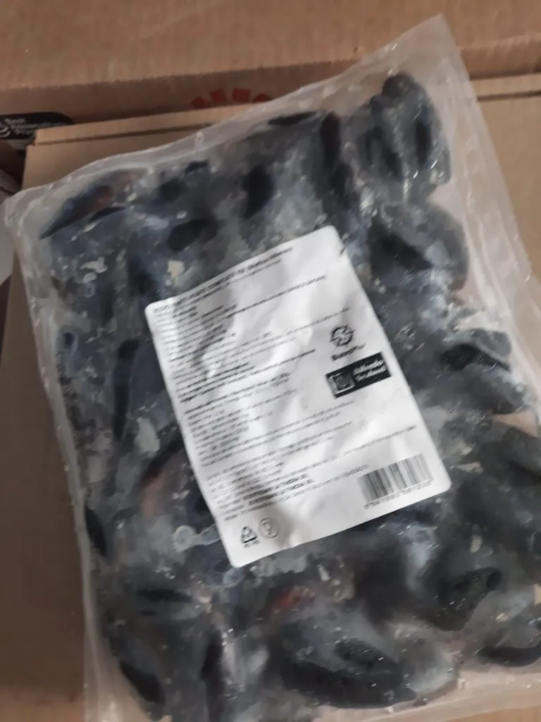 Constanța: Sute de kilograme de pește și fructe de mare congelate, depozitate „la temperatura camerei” – foto 7