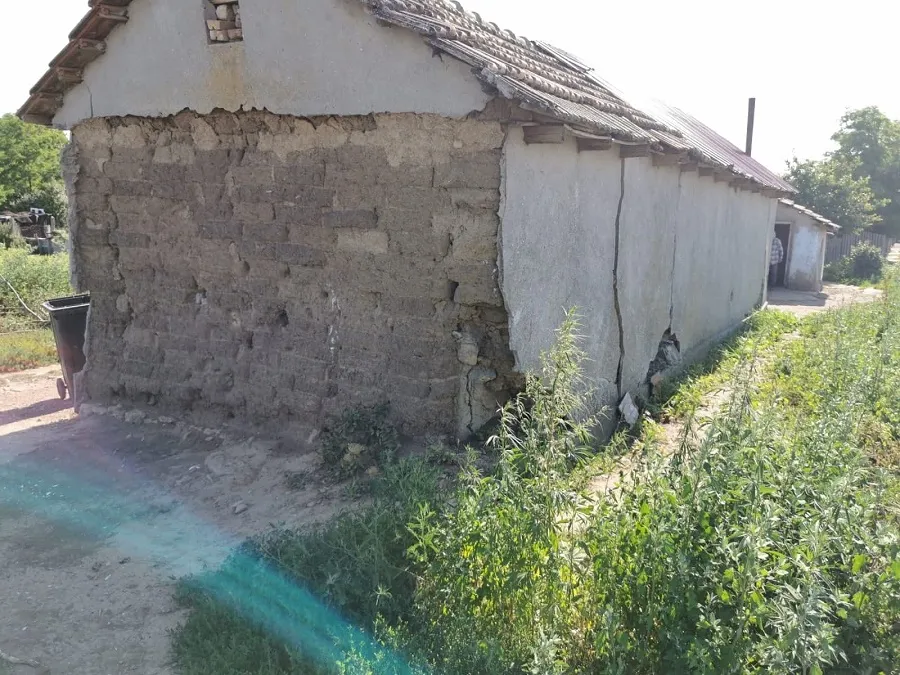 Căminul terorii: Mamă a patru copii, torturată și abandonată de soț! – foto 8
