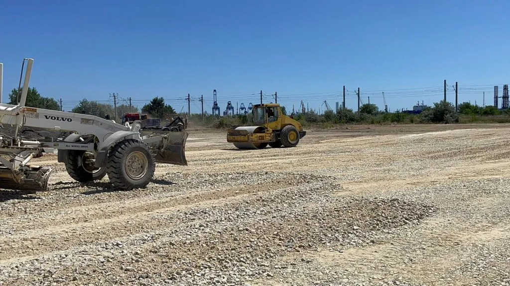 Portul Constanța: Parcarea destinată TIR-urilor, aproape gata – foto 2