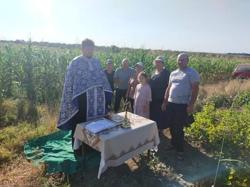 Slujbele de rugăciune împotriva secetei continuă în județul Constanța – foto 8