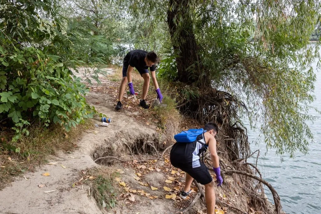 Județul Tulcea: Aproape două tone de gunoi, strânse în două zile – foto 5