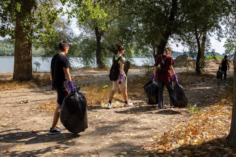 Județul Tulcea: Aproape două tone de gunoi, strânse în două zile – foto 6