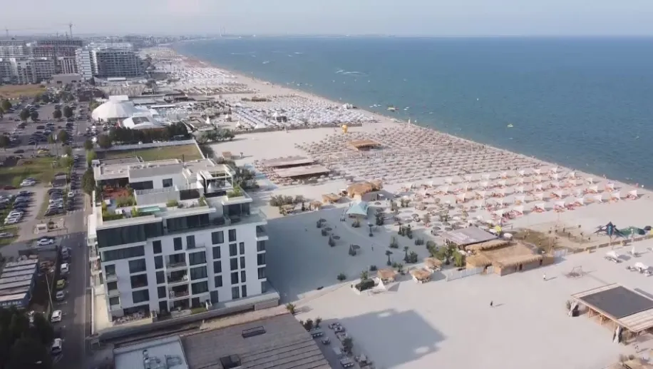 Mamaia, haos și ruine: „Am plătit 15.000 de euro pe concediu!” – foto 8