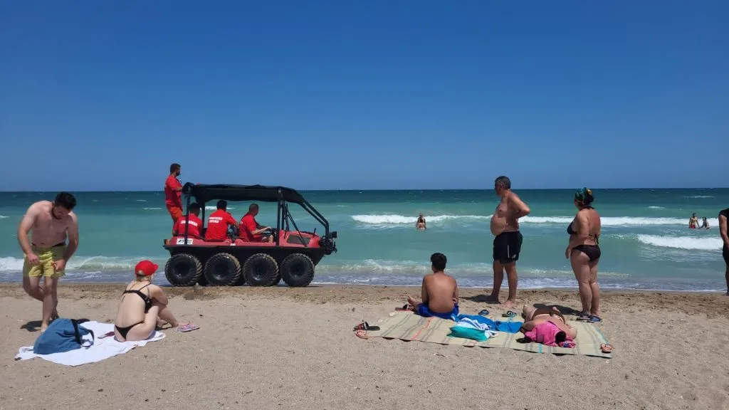 Lună dificilă pentru salvatorii de pe litoral – foto 5