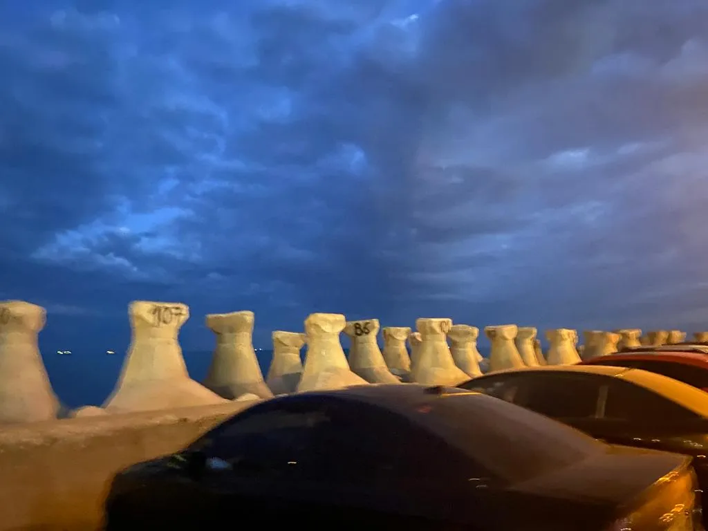 La pas pe faleză, la Cazino (GALERIE FOTO) – foto 7