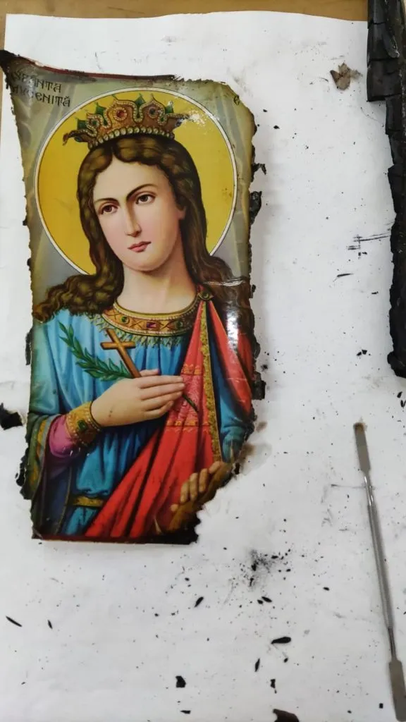 Ard în ură! Revoltător: „O biserică bună este o biserică arsă!” – foto 4