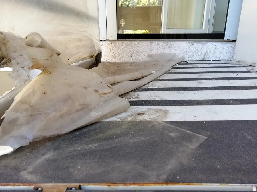 Pacienți cu dizabilități, umiliți în fața medicilor! „Rampa e stricată!” – foto 5