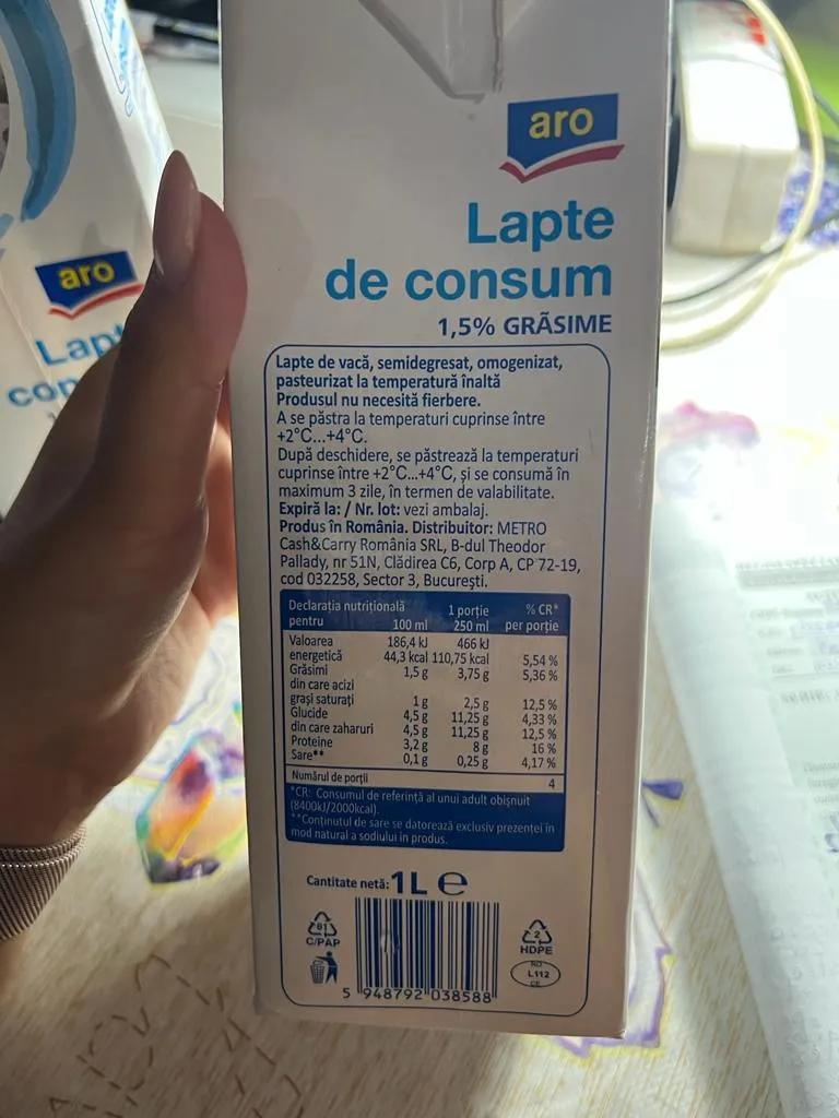 Produse expirate și termene trecute cu pixul! Magazin mixt închis temporar de Protecția Consumatorilor – foto 4