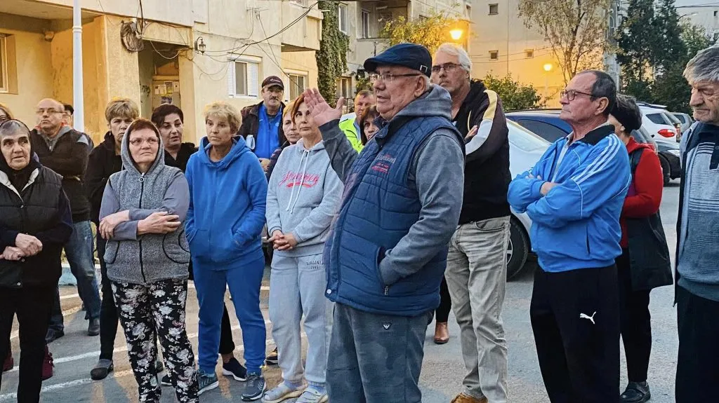 Primarul din Năvodari, întâlnire cu locuitorii cartierului Tașaul – foto 4