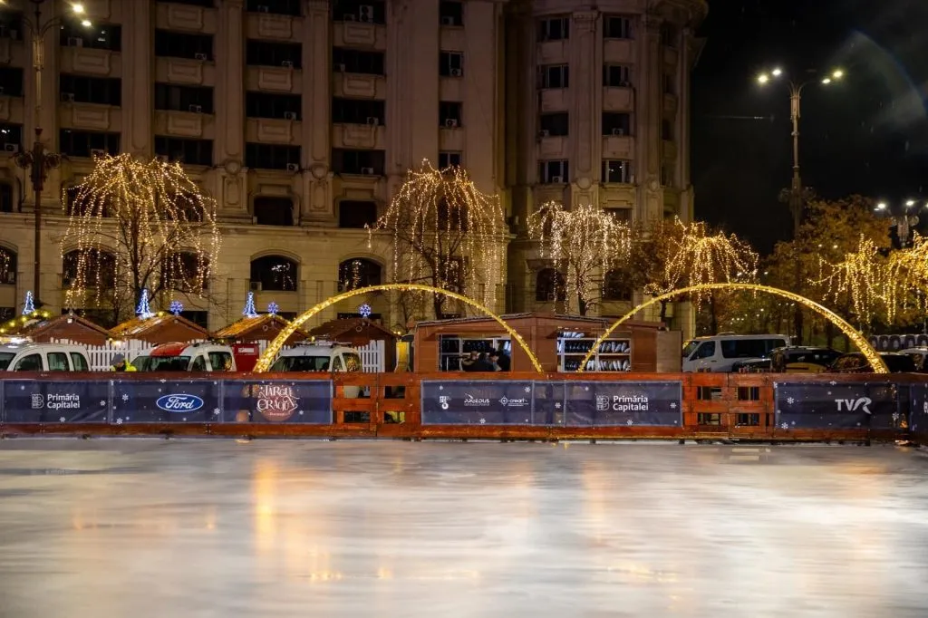 Au început să se deschidă târgurile de Crăciun din țară (FOTO) – foto 16