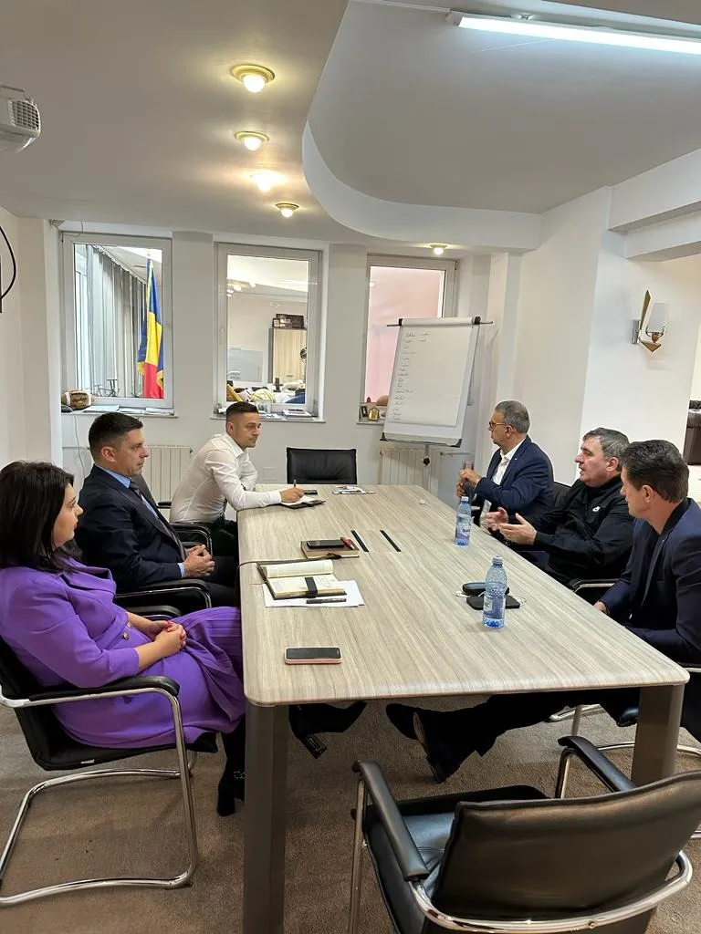 Hagi și Popescu s-au întâlnit cu ministrul Novak – foto 3