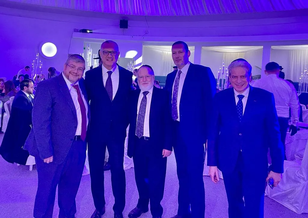 George Teșeleanu, distincție la Conferința Cinei de Gală a Rabinilor Europeni, pentru ajutorul acordat refugiaților ucraineni – foto 3