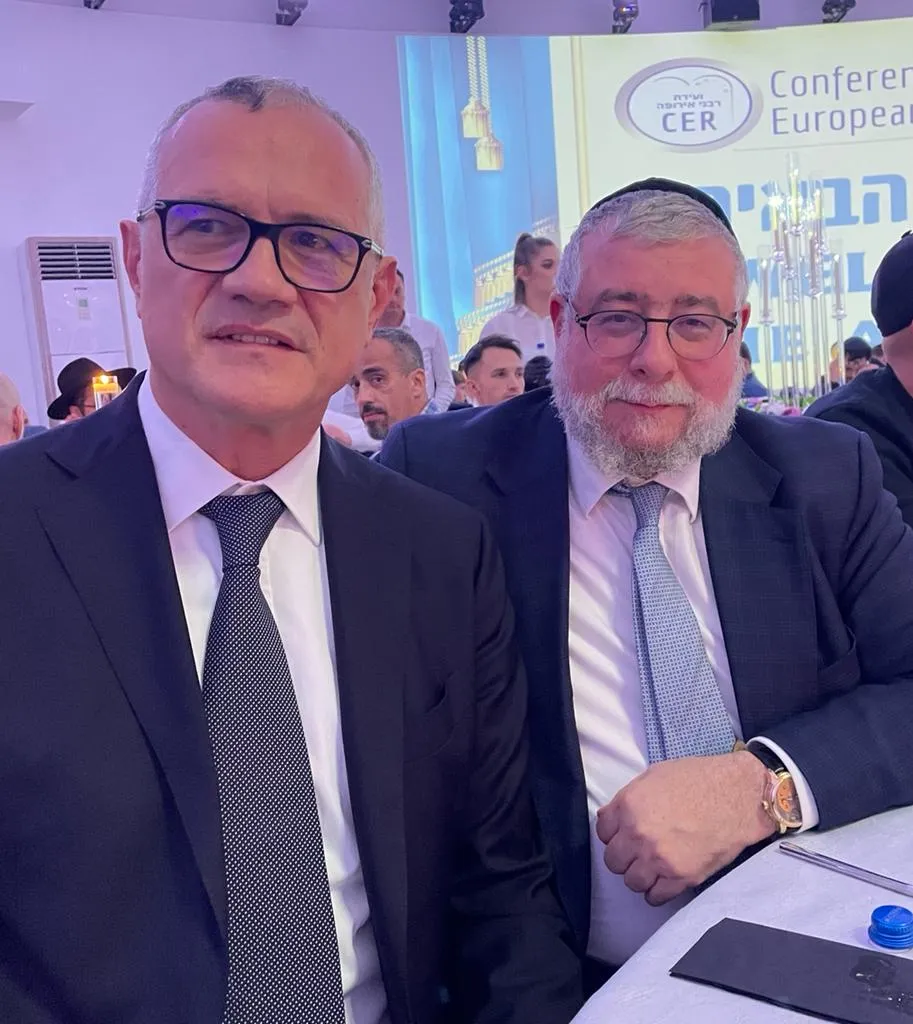 George Teșeleanu, distincție la Conferința Cinei de Gală a Rabinilor Europeni, pentru ajutorul acordat refugiaților ucraineni – foto 6