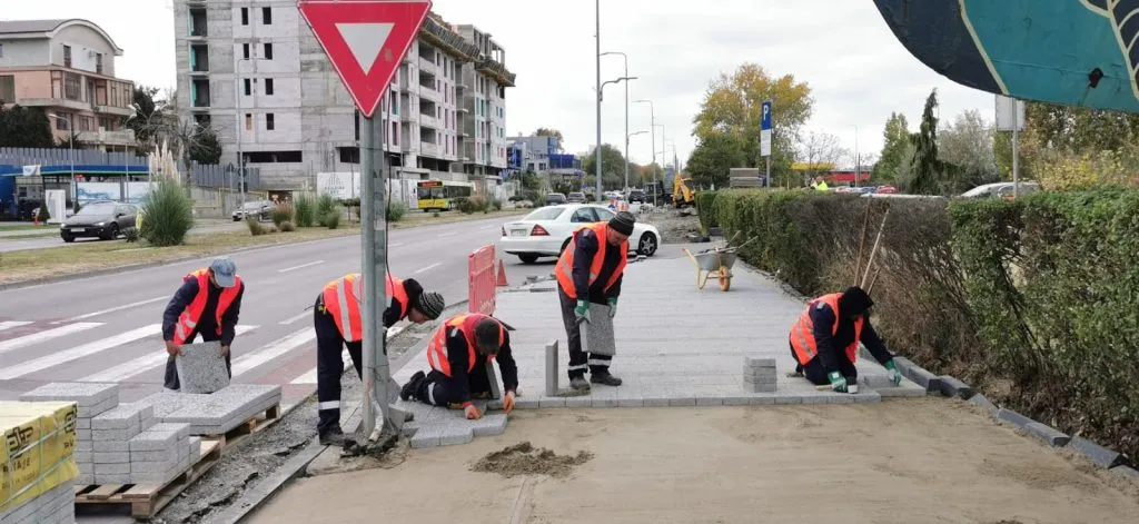 Trotuare și străzi în lucru. Zone de evitat, în Constanța – foto 2