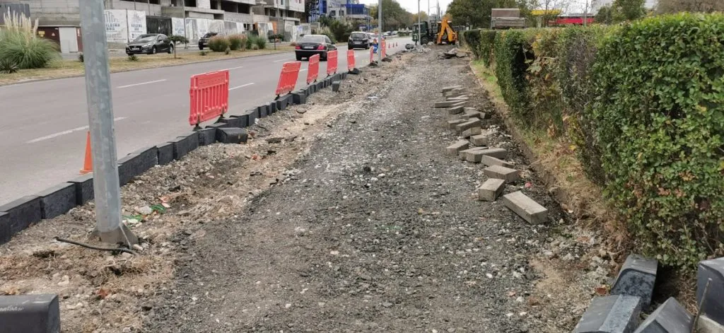 Trotuare și străzi în lucru. Zone de evitat, în Constanța – foto 3