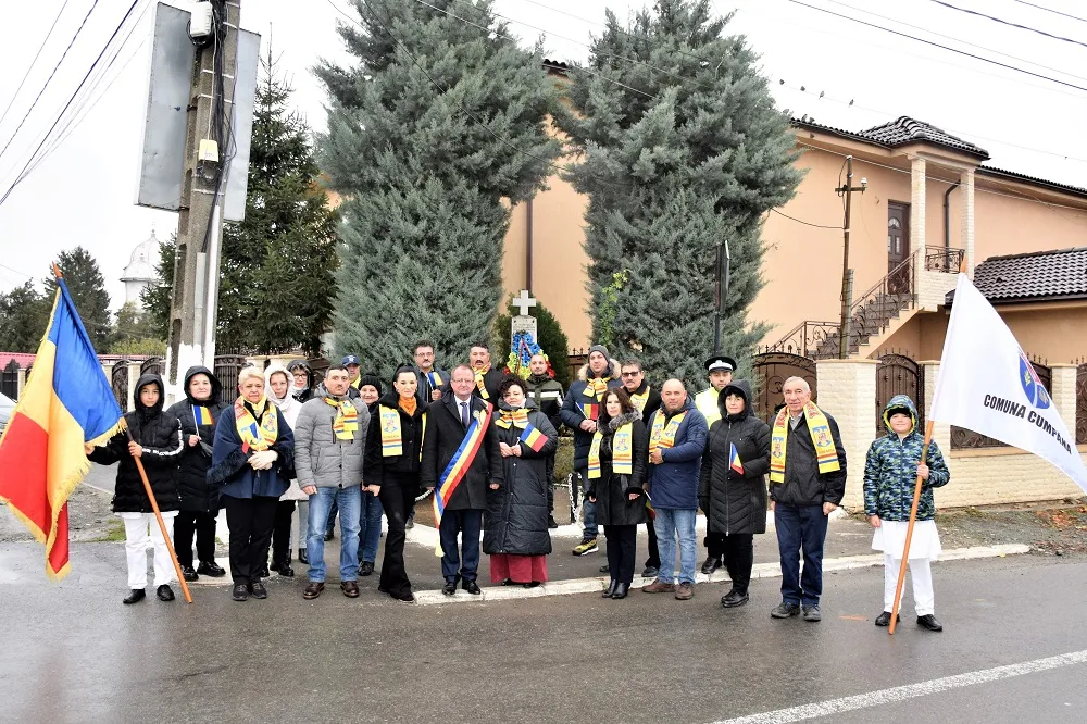 Evenimentele dedicate Zilei Naționale au răsunat și la Cumpăna – foto 3