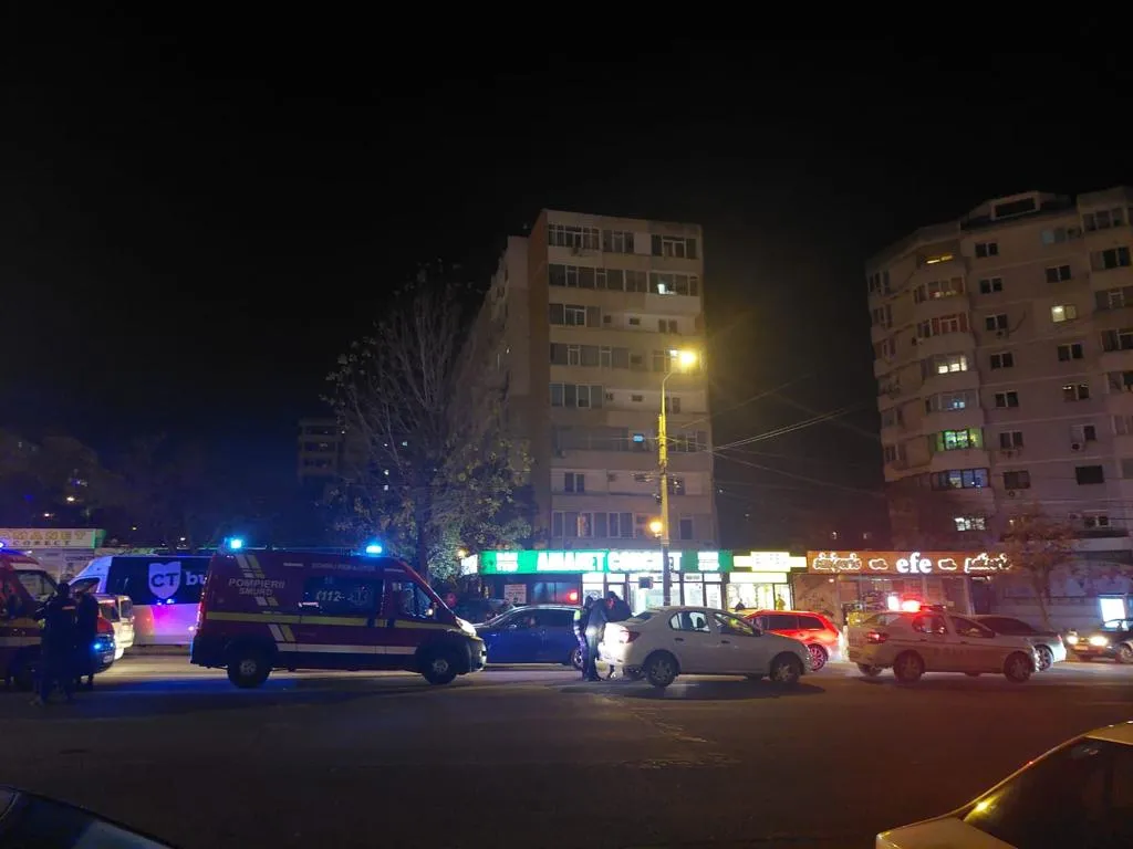 UPDATE – Bărbatul căruia i s-a făcut rău la semaforul de pe strada Soveja a MURIT – foto 5