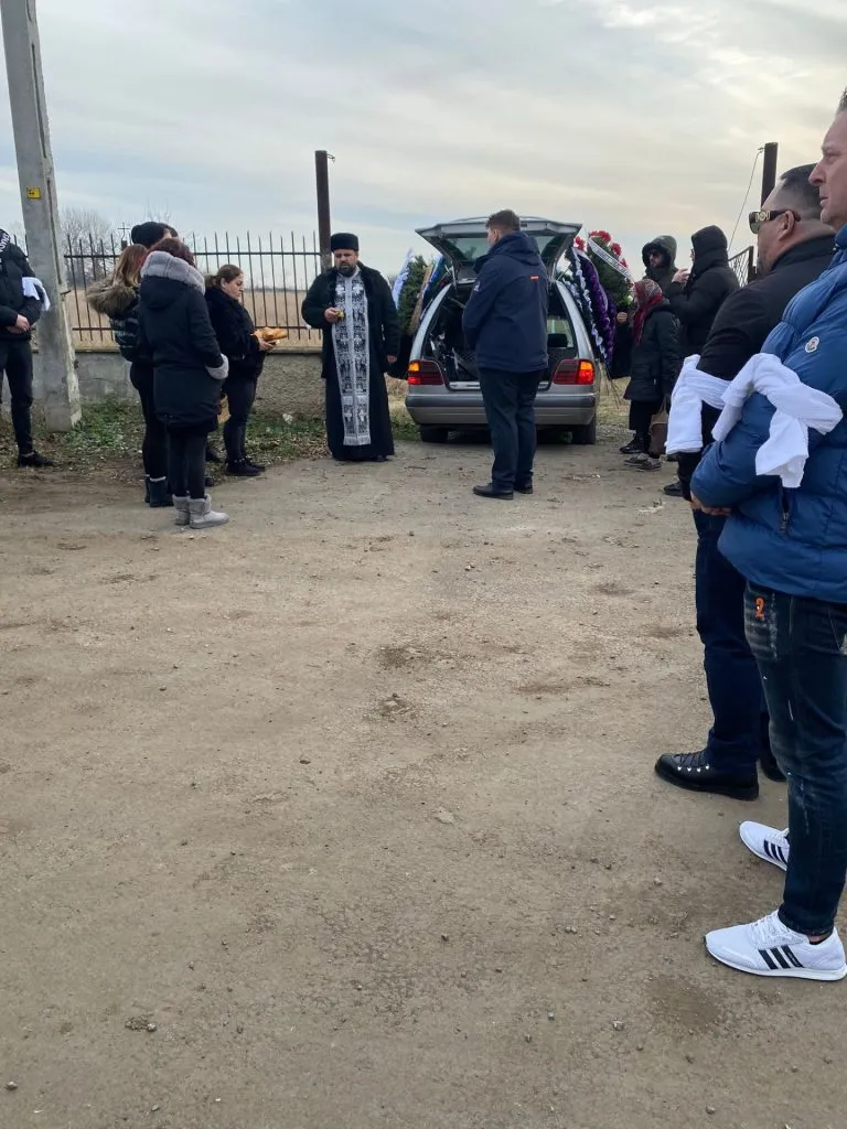 Interlopul „John englezul” a fost înmormântat astăzi, la Eforie Sud – foto 3