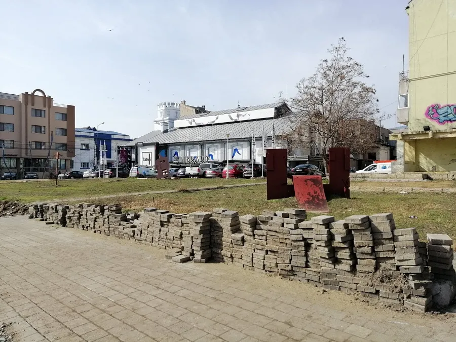 Cel mai urât centru de oraș din țară – foto 4