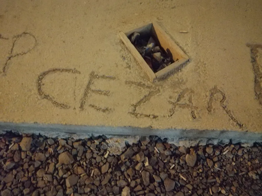 Cine e misteriosul Cezar, care se semnează pe betoanele Constanței? – foto 2