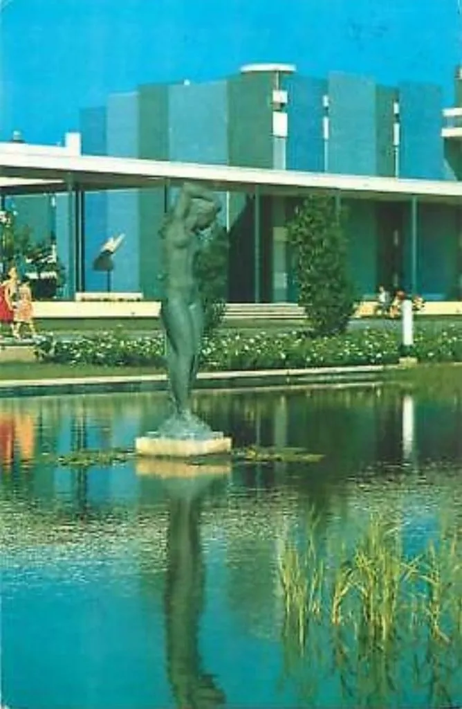 Teatrul de Vară Mamaia – 60 de ani de istorie, sub ruine. Și totuși, e renovarea doar un refren sau se întâmplă?(FOTO/VIDEO) – foto 3