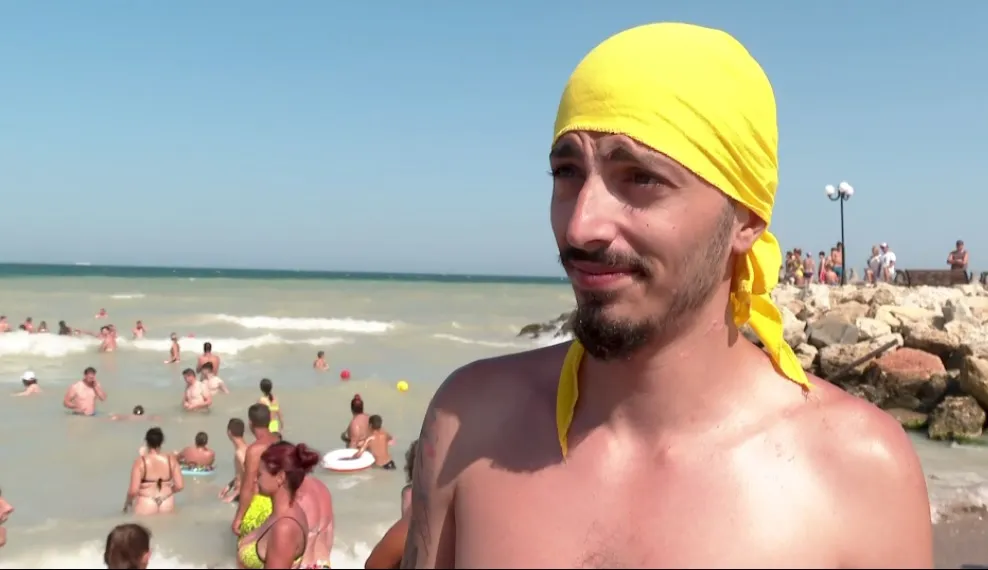 Duși de soții, la mare: „Mi-a făcut toate poftele!” – foto 4