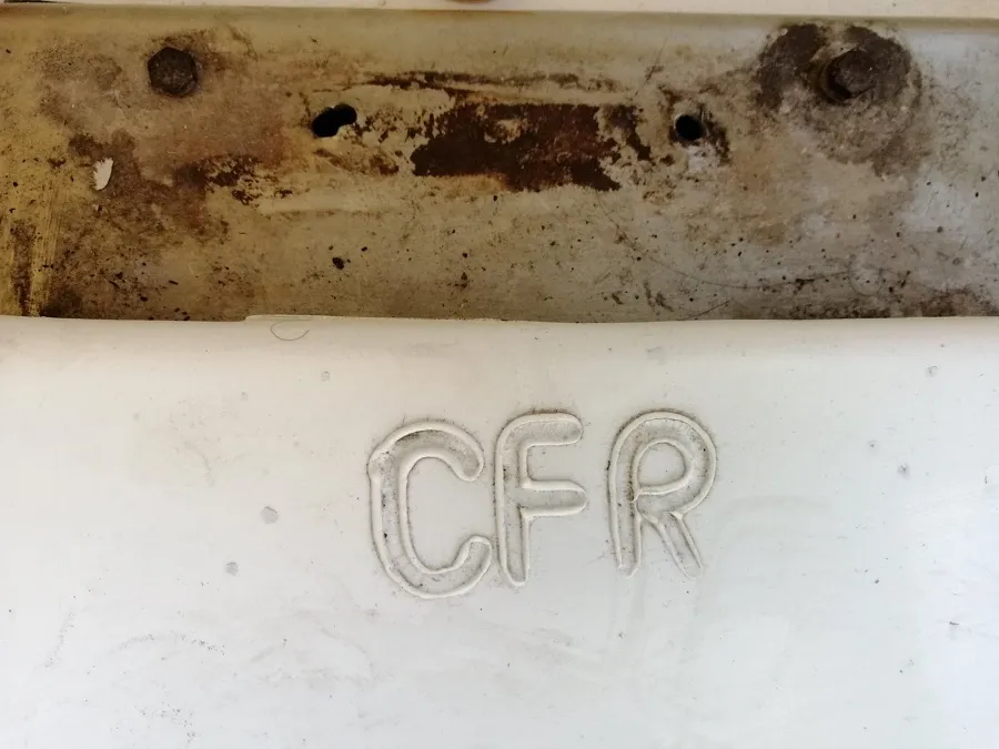 CFR și-a brand-uit capacele de WC                  – foto 3