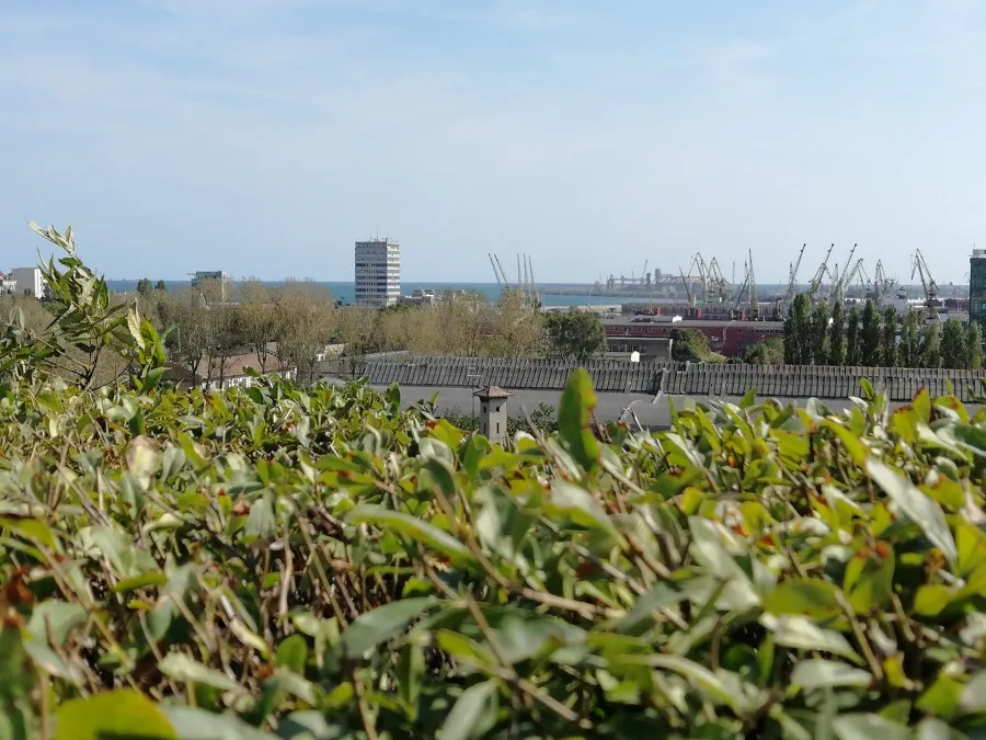 Ruine și amintiri. Constănțeni, vă amintiți ce era aici? – foto 3