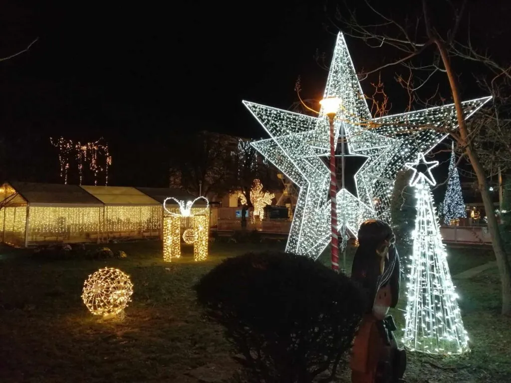 Adevărul despre târgul de Crăciun din Constanța. Imagini și comparații – foto 3