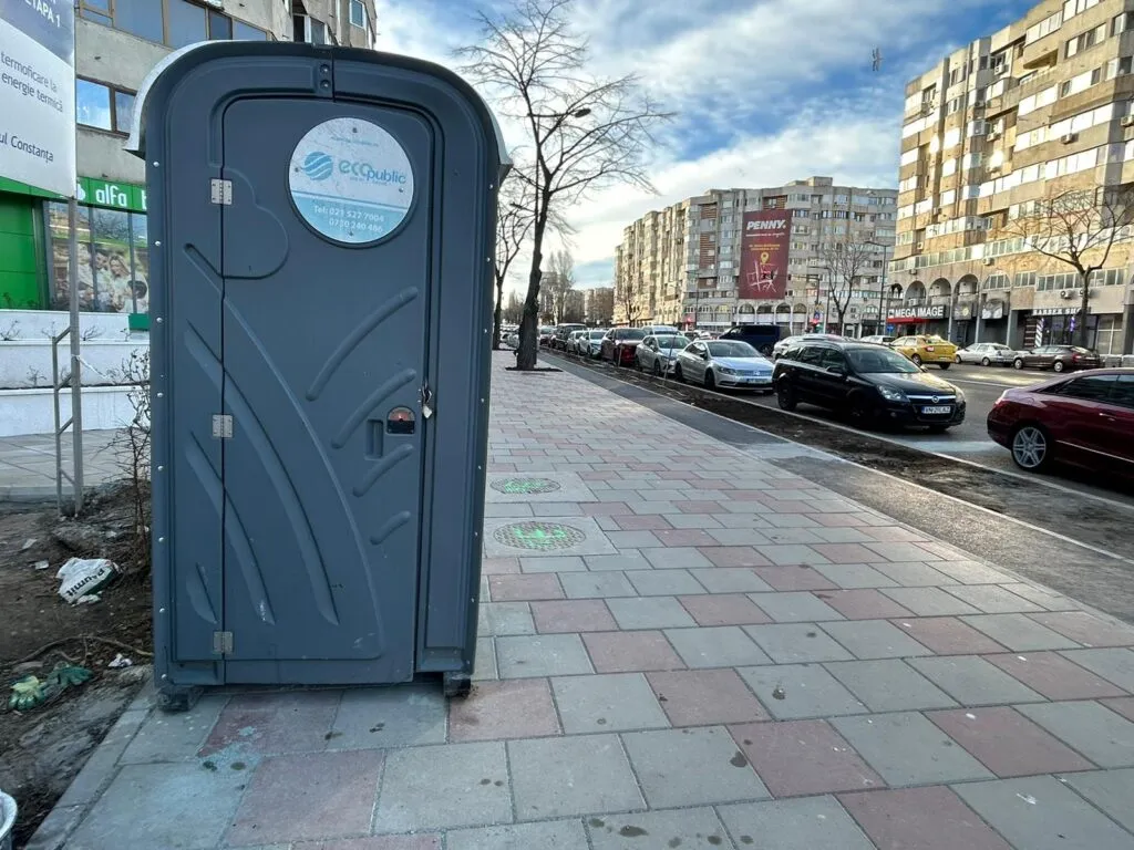 Closet sau un fel de “fișet”? Buda de la drumul mare (FOTO) – foto 6