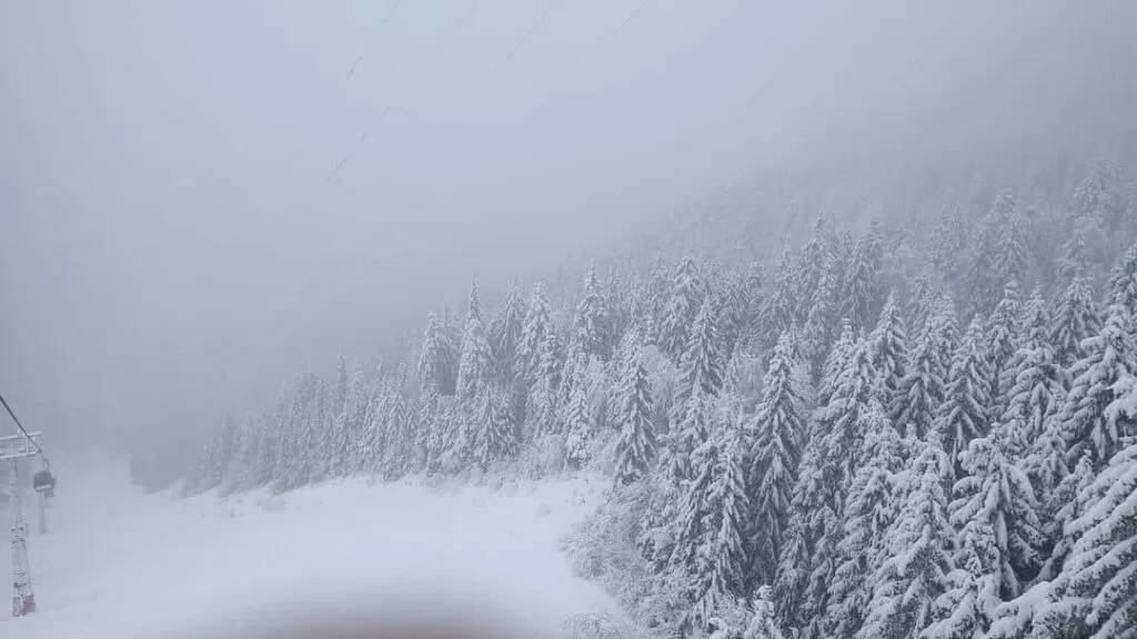 S-a întors iarna la munte (FOTO) – foto 4