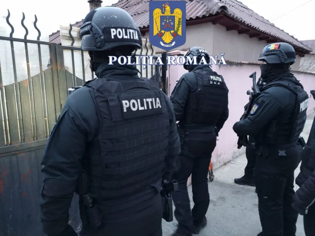 Bărbat reținut pentru furt din locuințe. Prejudiciul, peste 100.000 de lei – foto 3