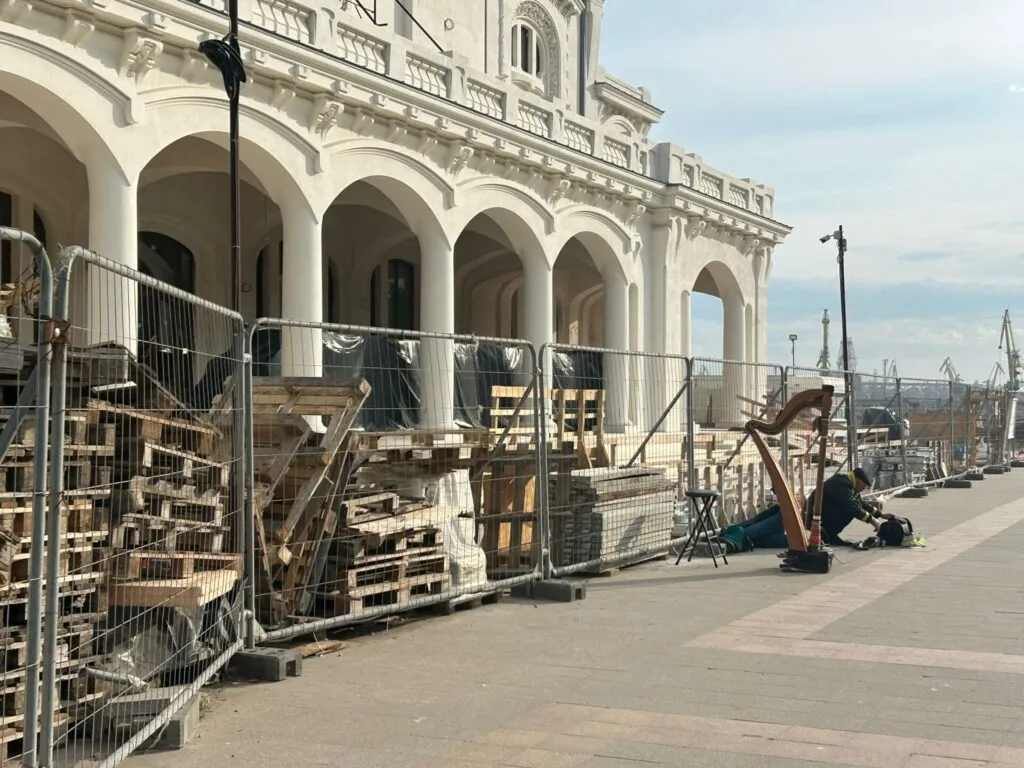 Veșnicul “târg” de pe Faleza Cazinoului (FOTO)  – foto 9