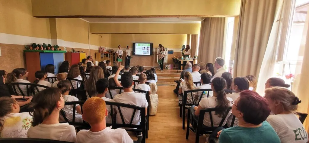 Școala Gimnazială “Grigore Moisil” Năvodari a obținut calificativul “Excepțional” în urma unei evaluări – foto 3