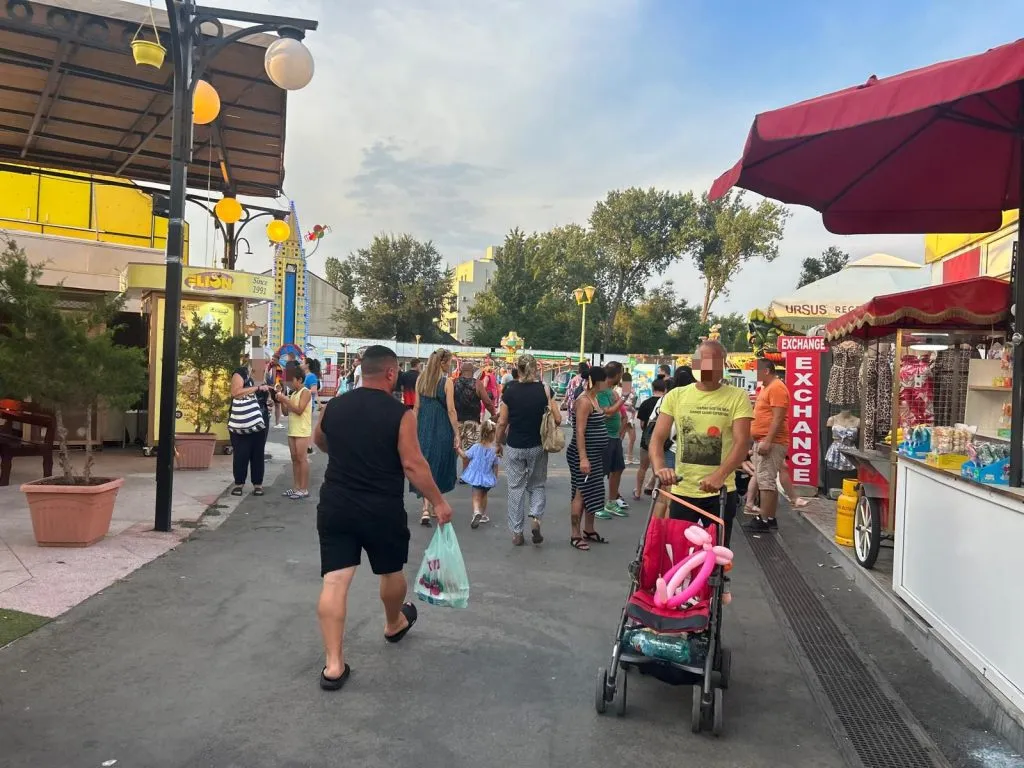 Satul de Vacanță – o veritabilă mașină a timpului constănțeană (FOTO)  – foto 21