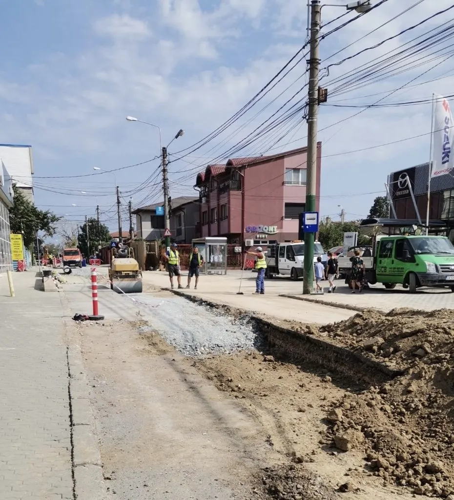 Progresul lucrărilor de reabilitare a magistralelor de apă pe strada Baba Novac – foto 2