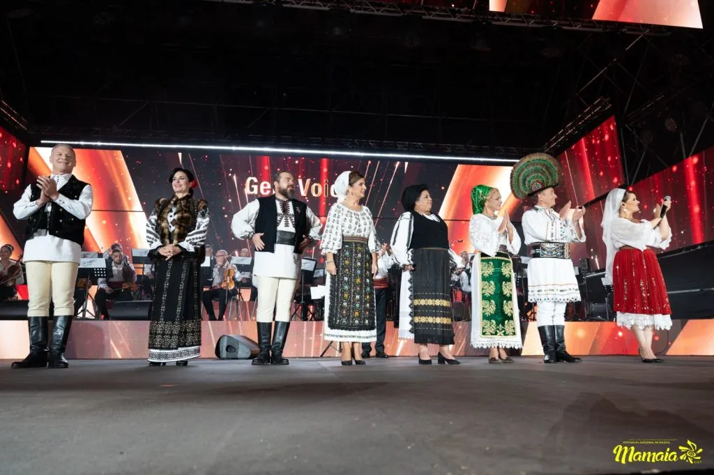 Festivalul Național al Cântecului și Dansului Popular Românesc „Mamaia” 2024 își desemnează, în această seară, câștigătorii! – foto 3