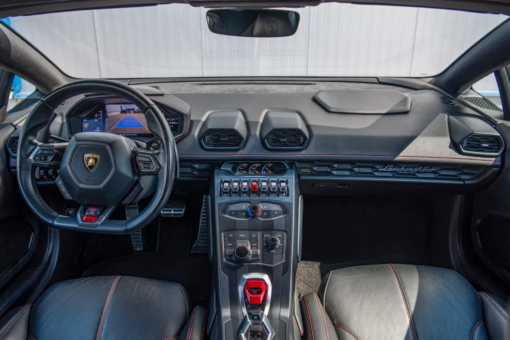 ANABI scoate la licitație bolizi de lux. Oferta include și două Lamborghini (FOTO) – foto 6