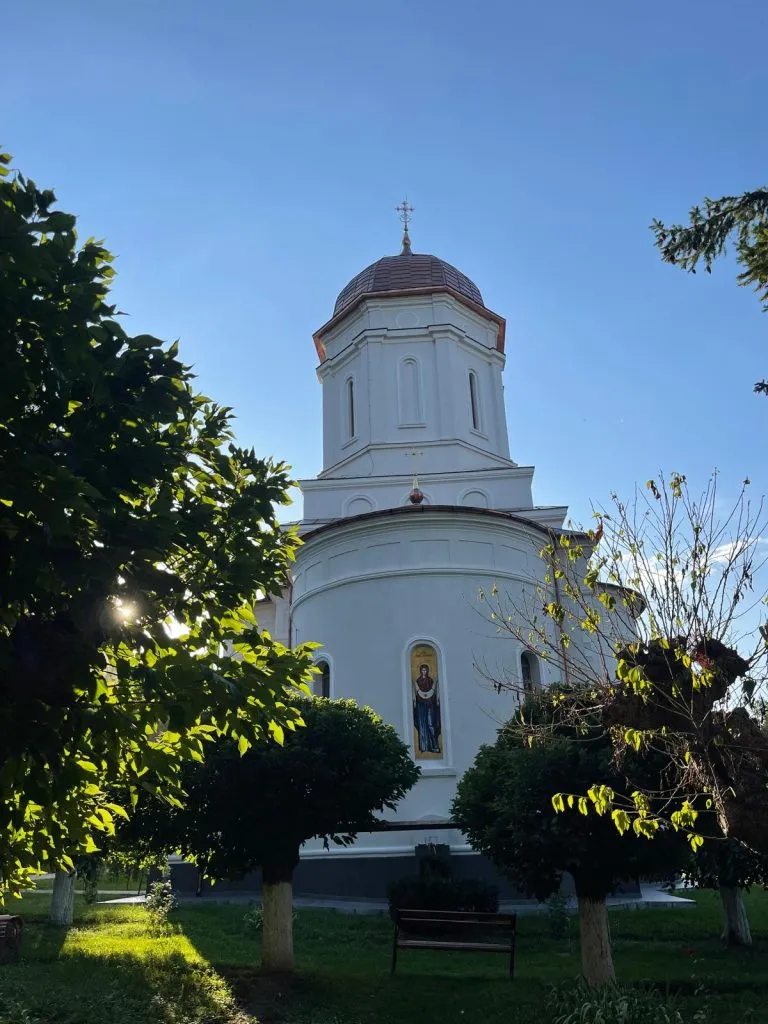Mănăstirea Cocoș – bijuteria spirituală a Dobrogei (GALERIE FOTO) – foto 11