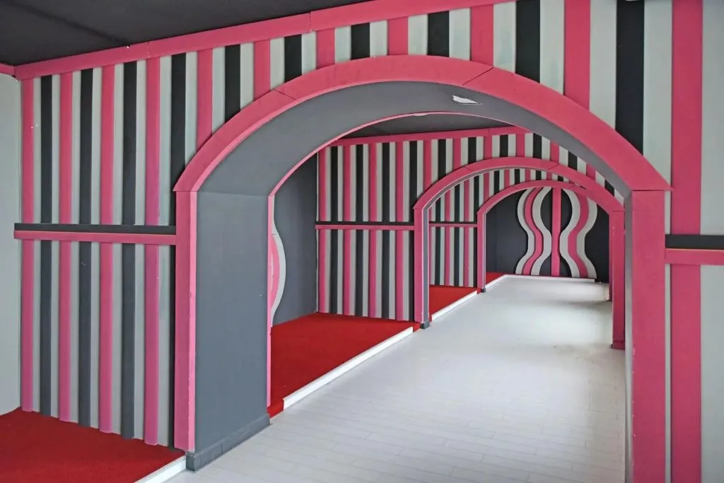 Hotelul Palace, un spectacol arhitectural. Imagini din interior (FOTO) – foto 11