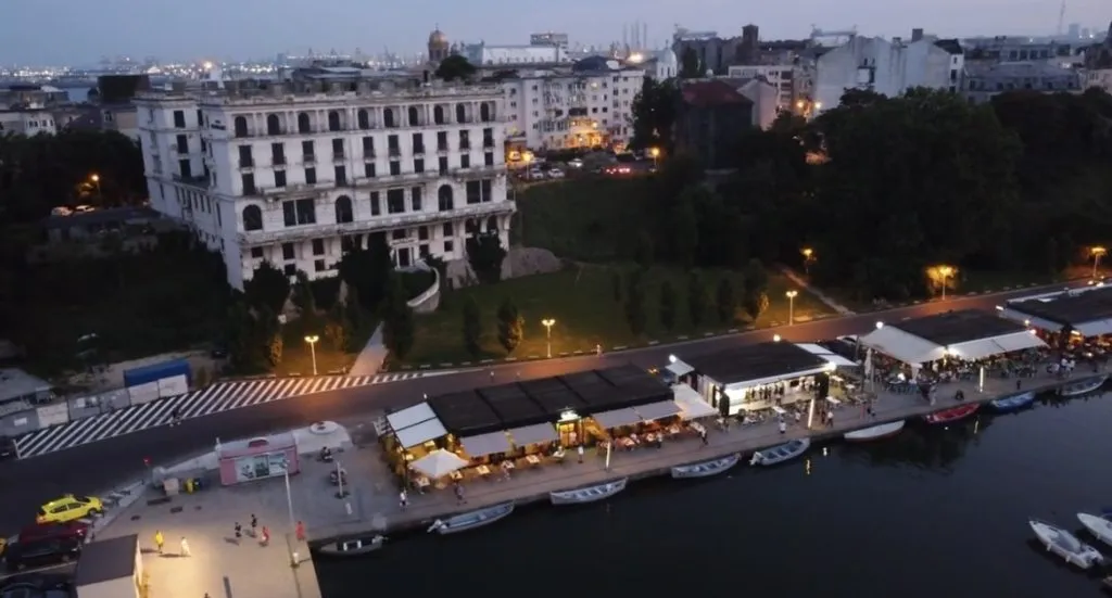 Hotelul Palace, un spectacol arhitectural. Imagini din interior (FOTO) – foto 22