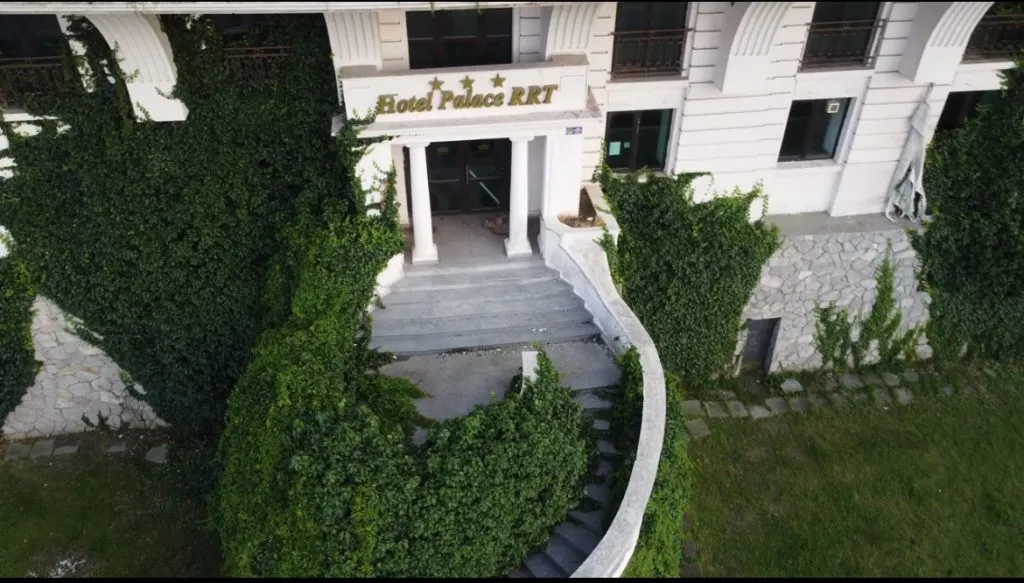Hotelul Palace, un spectacol arhitectural. Imagini din interior (FOTO) – foto 9